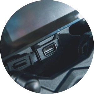 QJ Motor SRK 700 | Moto | Street