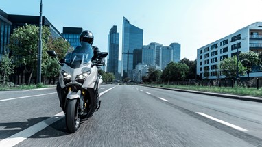 Yamaha TMAX Tech MAX 2026 | Scooter | Desporto