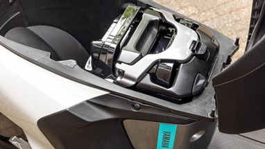 Yamaha NEO's Dual Battery 2023 | Scooter Elétrica | Urban Mobility