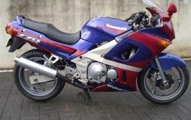 Kawasaki ZZR 600 | Moto