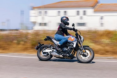 ATAC Komet 400 | Moto | Retro Modernas