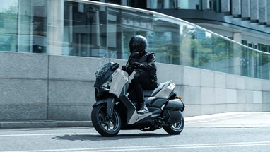 Yamaha XMAX 300 Tech MAX+ 2025 | Scooter | Desporto