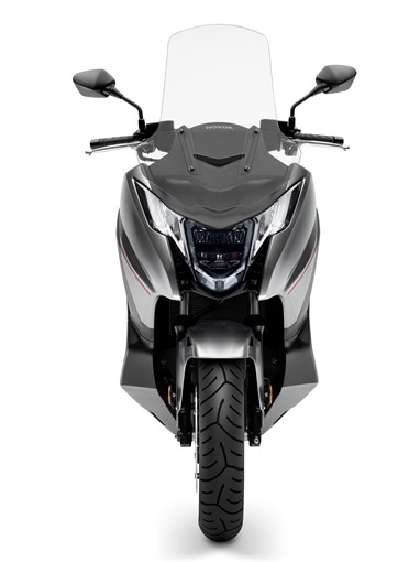 Honda Integra 750 | Scooter | Scooters