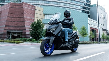 Yamaha XMAX 300 2025 | Scooter | Desporto