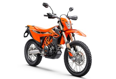 KTM 690 Enduro R | Moto | Travel