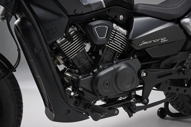 Benelli BOBBER 400 | Moto | Cruiser