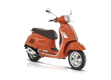 Vespa GTS 300 | Scooter | GTS