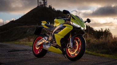 Aprilia RS 660 Gold | Moto | Motos