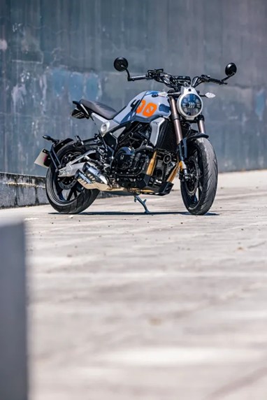 ATAC Komet 400 | Moto | Retro Modernas
