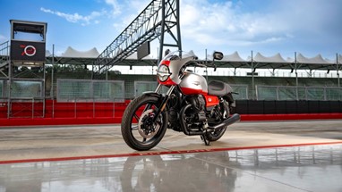 Moto Guzzi V7 Stone Corsa 850 | Moto | V7