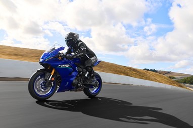Yamaha R7 2026 | Moto | Super Desportivas