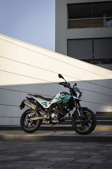 Benelli BKX 125 S | Moto | BKX
