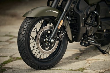 UM Renegade Commando 300 | Moto | Cruiser