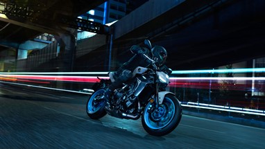 Yamaha MT-09 2025 | Moto | Hyper Naked