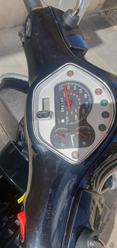 Vespa 125 GTS | Scooter