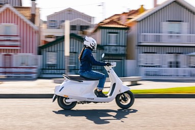 ATAC Scooter Rena S Electric | Scooter Elétrica | Scooter