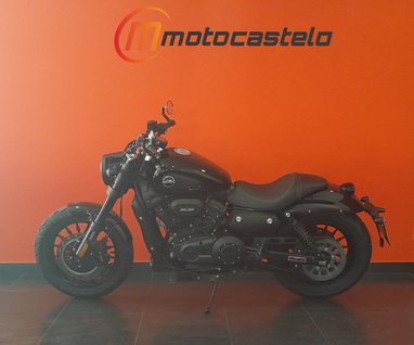 Keeway V 302 C | Moto