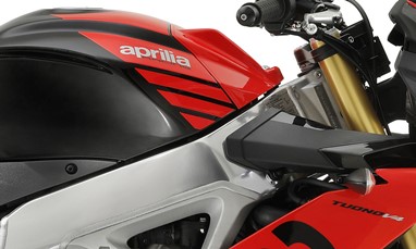 Aprilia Tuono V4 RR | Moto | Motos