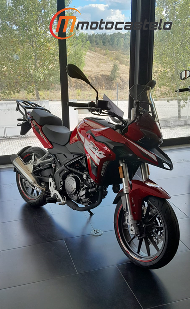 Benelli TRK 251 E4 | Moto
