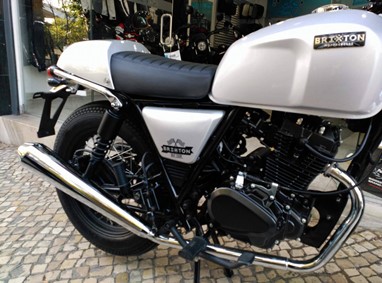 Brixton BX125 Café Racer | Moto