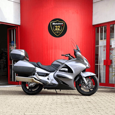 Honda Pan European ST1300 | Moto