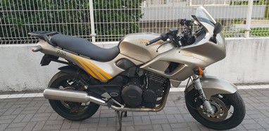 Triumph Sprint 900 | Moto