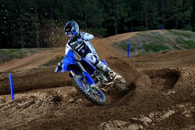 Yamaha YZ250 2026 | Moto | Competição