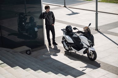 Morbidelli SC300 | Scooter | Scooters