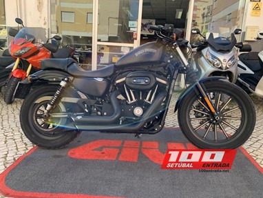 Harley-Davidson 883 Iron | Moto