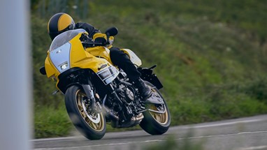 Yamaha XSR900 GP 2026 | Moto | Sport Heritage
