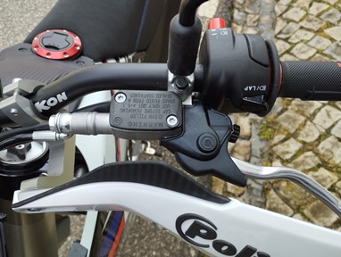 AJP PR7 650 - Nova - 0 km - Em stock | Moto