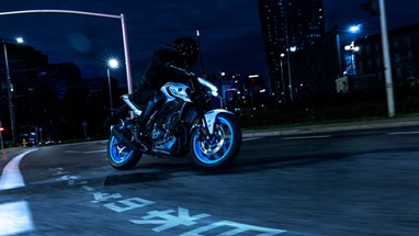 Yamaha MT-03 2025 | Moto | Hyper Naked