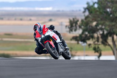 Yamaha R3 2026 | Moto | Super Desportivas