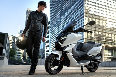 Morbidelli SC300 | Scooter | Scooters