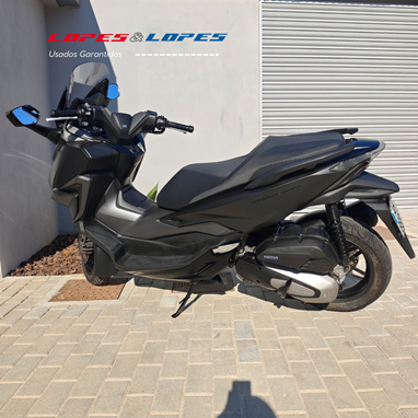 Honda Forza 125 | Scooter