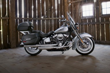 Harley-Davidson Deluxe | Moto | Softail