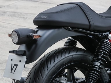 Moto Guzzi V7 Stone Corsa 850 | Moto | V7