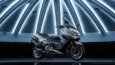 Yamaha TMAX Tech MAX 2026 | Scooter | Desporto