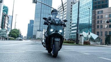 Yamaha XMAX 300 2025 | Scooter | Desporto