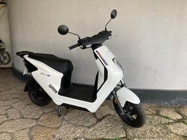 Honda EM1 | Moto
