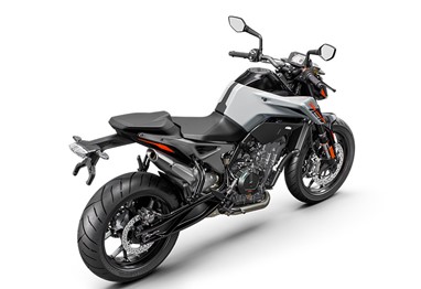 KTM 790 DUKE 2024 | Moto | Naked Bike