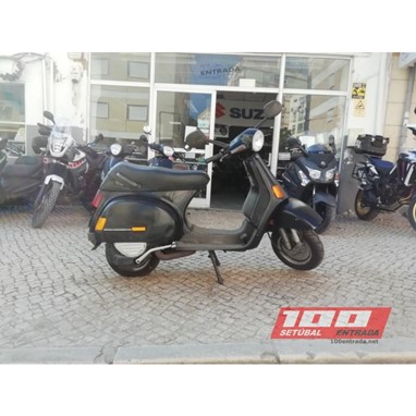 Piaggio Vespa 200 | Scooter