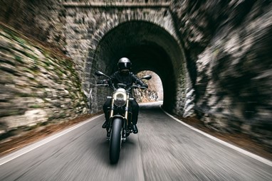 Benelli Leoncino 800 | Moto | Scrambler