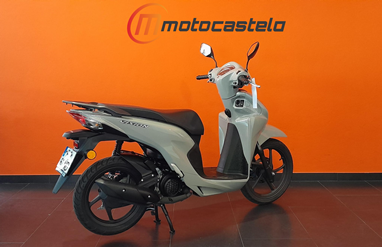 Honda Vision 110 | Scooter
