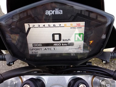 Aprilia Dorsoduro 900 | Moto