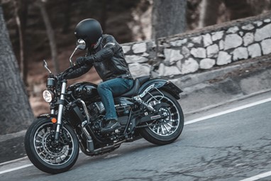 Mitt 440 MB | Moto | Custom