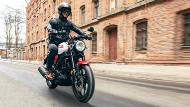Yamaha XSR125 2026 | Moto | Sport Heritage