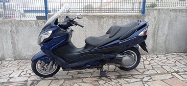 Suzuki BURGMAN 400 | Scooter