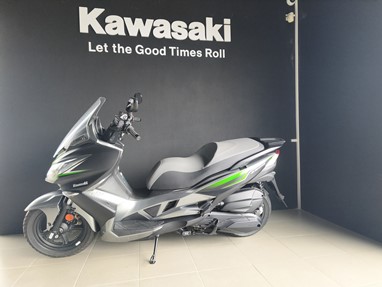 Kawasaki J300 Special Edition | Scooter