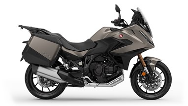 Honda NT1100 DCT Electronic Suspension 2026 | Moto | Touring